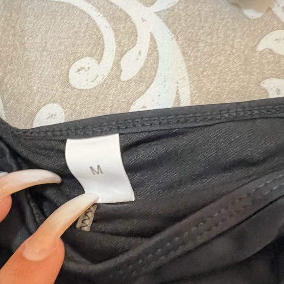 🌟NWT! Brand New Bikini!! - Picture 4 of 4